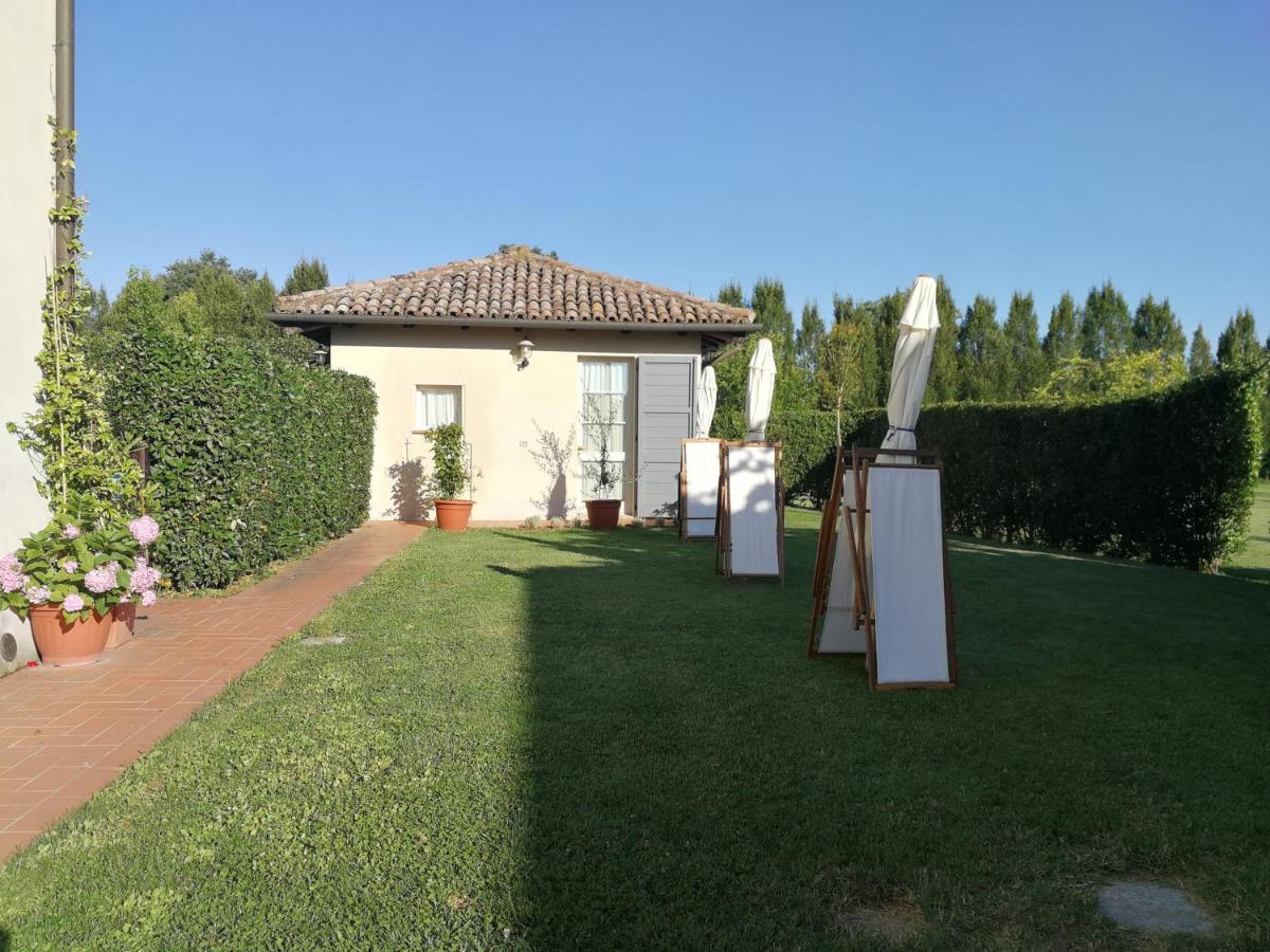 Agriturismo Fattoria Corte Roeli Malalbergo Eksteriør billede
