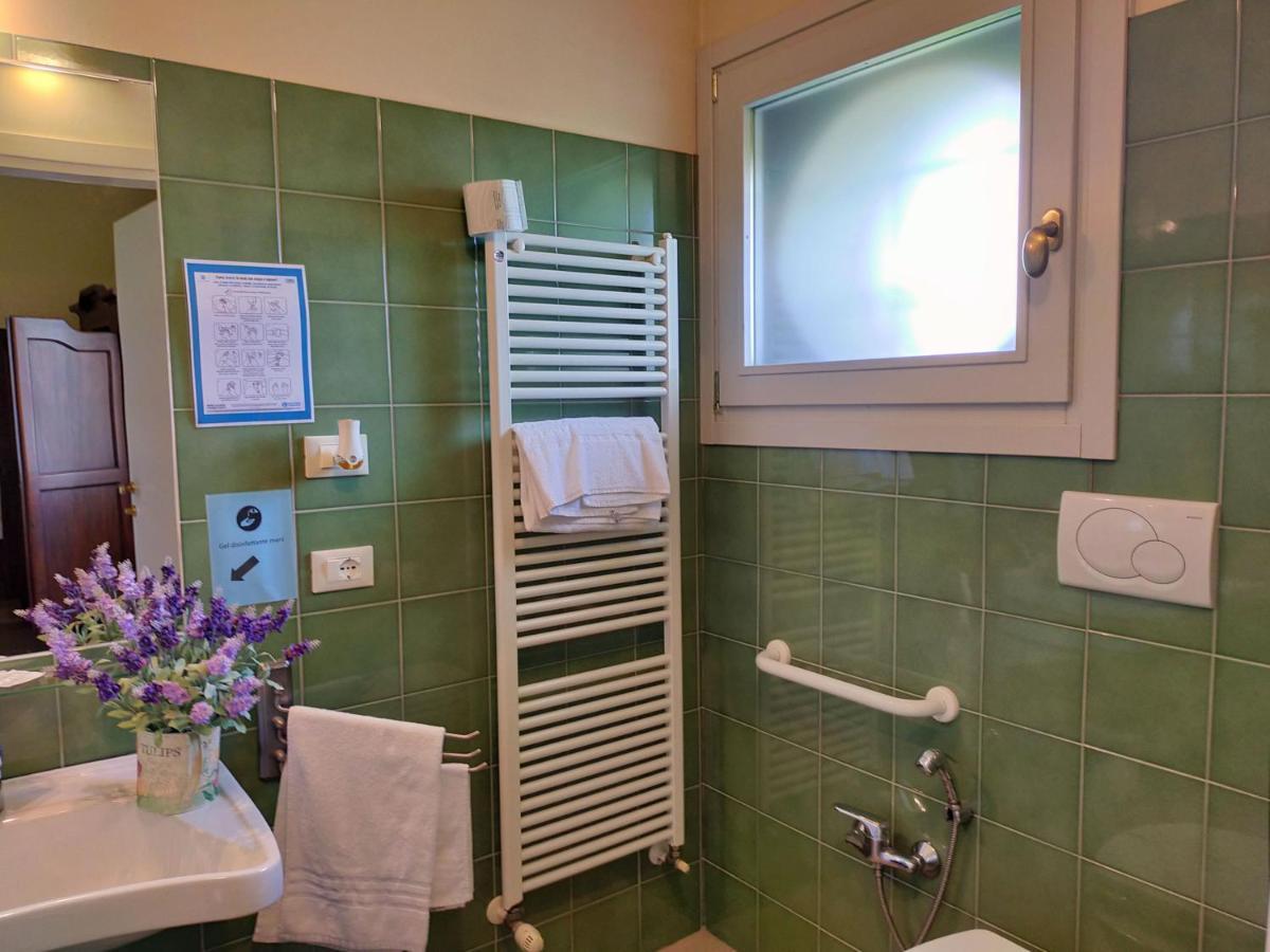 Agriturismo Fattoria Corte Roeli Malalbergo Eksteriør billede