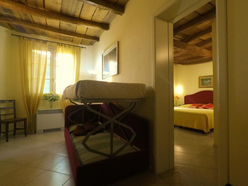 Agriturismo Fattoria Corte Roeli Malalbergo Eksteriør billede