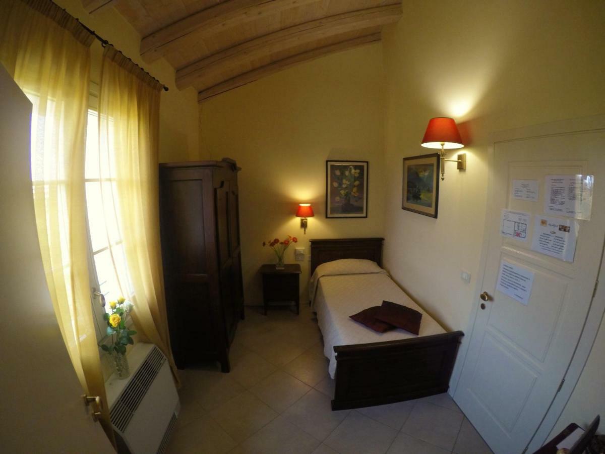 Agriturismo Fattoria Corte Roeli Malalbergo Eksteriør billede