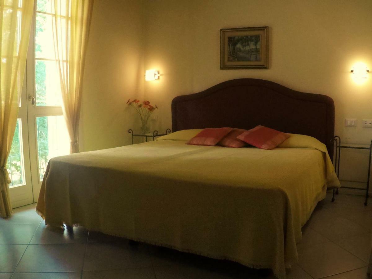 Agriturismo Fattoria Corte Roeli Malalbergo Eksteriør billede