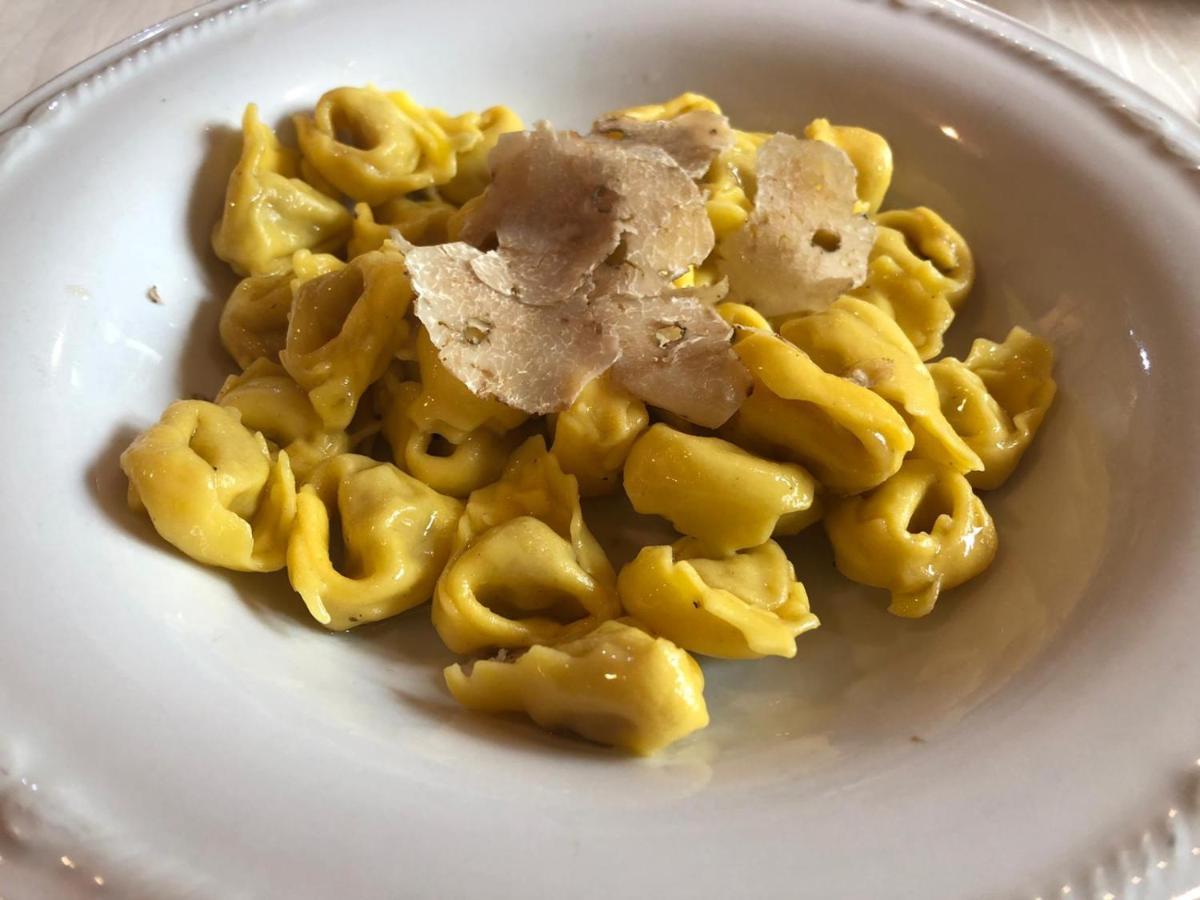 Agriturismo Fattoria Corte Roeli Malalbergo Eksteriør billede